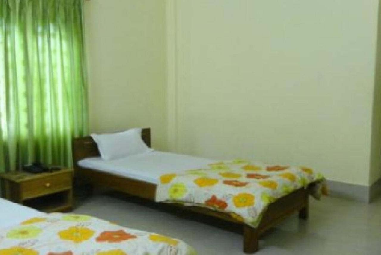 Hotel Samdup Khang Dirang Exterior photo